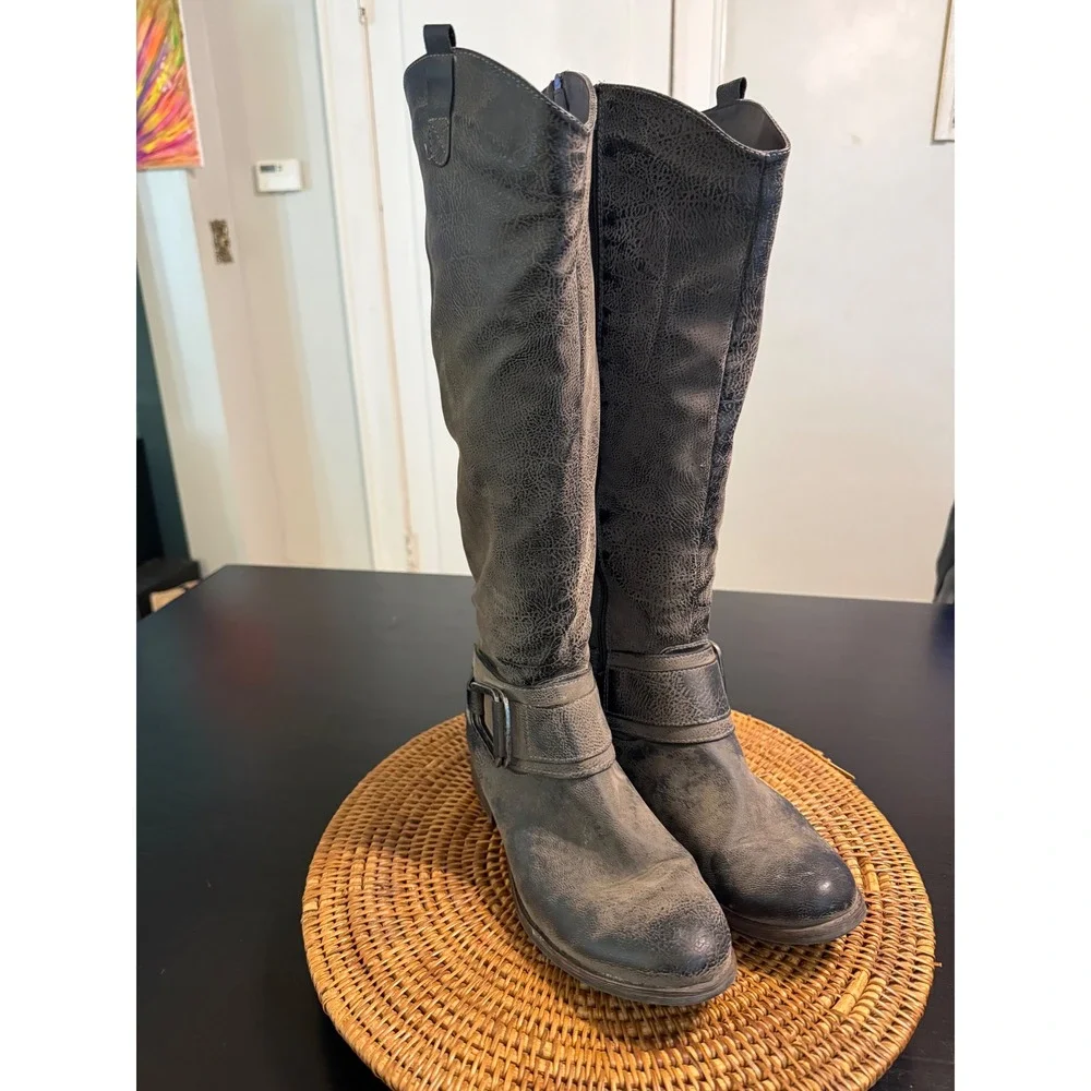 Levity Bonita Gray Distressed Tall Knee High Moto Boots Womens 10M Buckle Detail